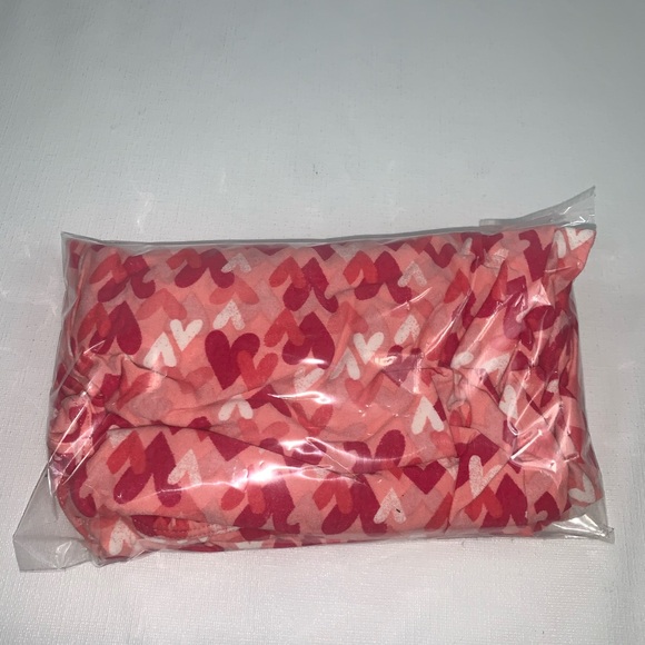 Lularoe Tall and Curvy Valentines special edition - Picture 3 of 3